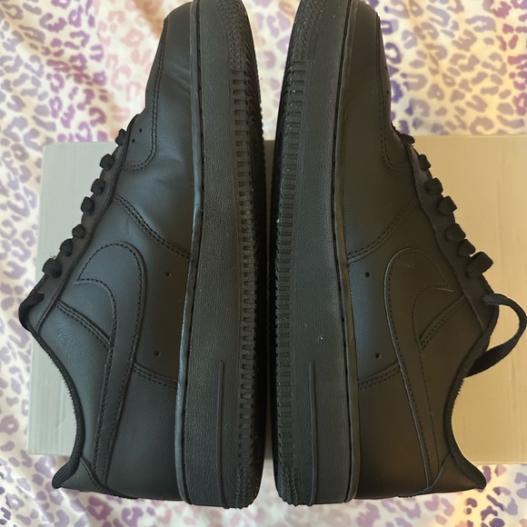 SOLD!! - Picture 4 of 7